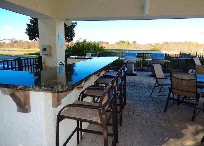 Foxy Palmer! 3 Bedroom 2 Bath In Perdido Golf Pensacola