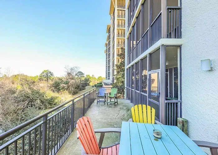 Foxy Palmer! 3 Bedroom 2 Bath In Perdido Golf