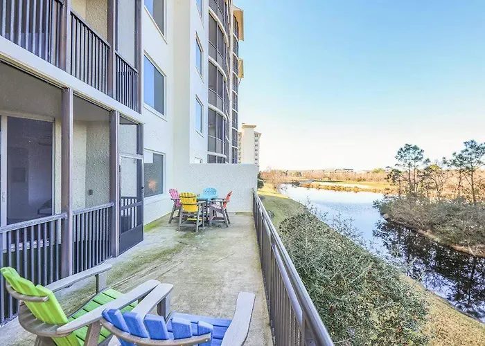 Foxy Palmer! 3 Bedroom 2 Bath In Perdido Golf Apartment Pensacola